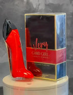 Carolina Herrera Very Good Girl Eau de Parfum box packaging